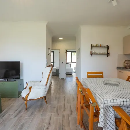 Limon Homes Dublex Daily Weekly Apartment