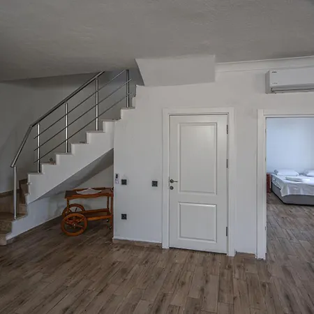 Διαμέρισμα Limon Homes Dublex Daily Weekly *